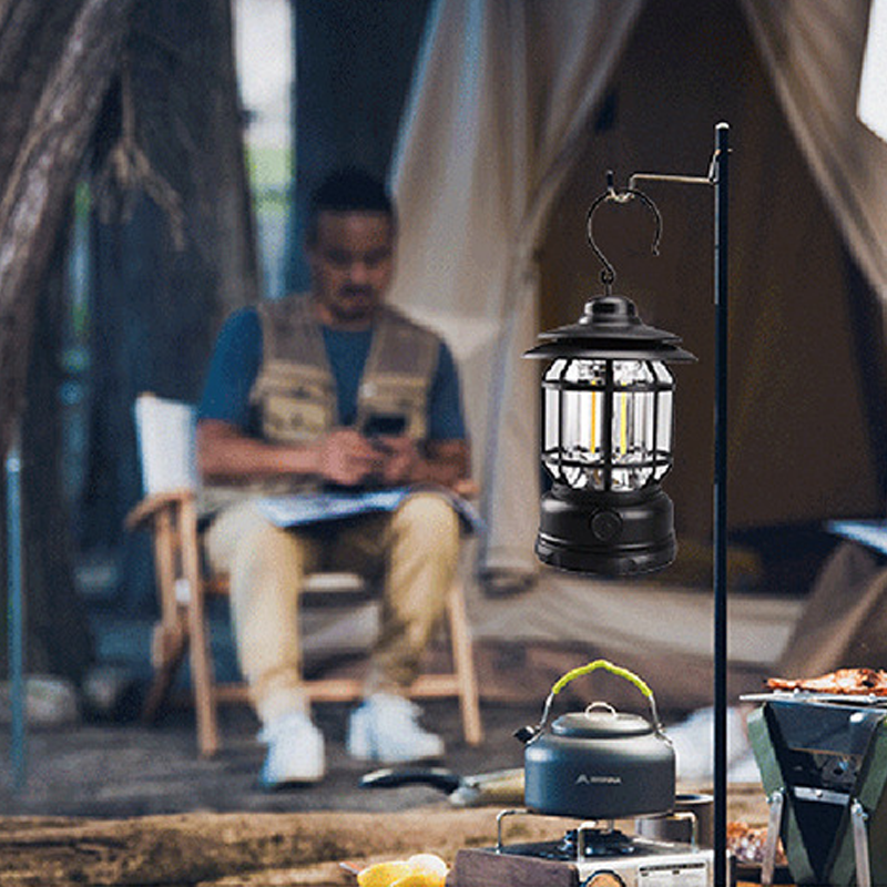 Portable Retro Camping Atmosphere Lamp💡