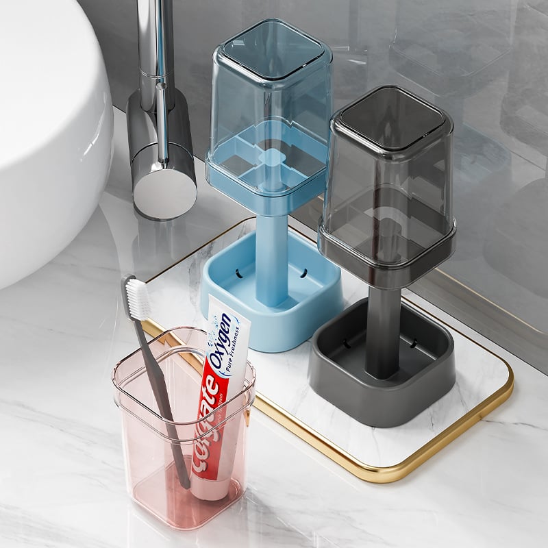 🪥 Stylish Toothbrush Holder with Cover (BUY 1 GET 1)